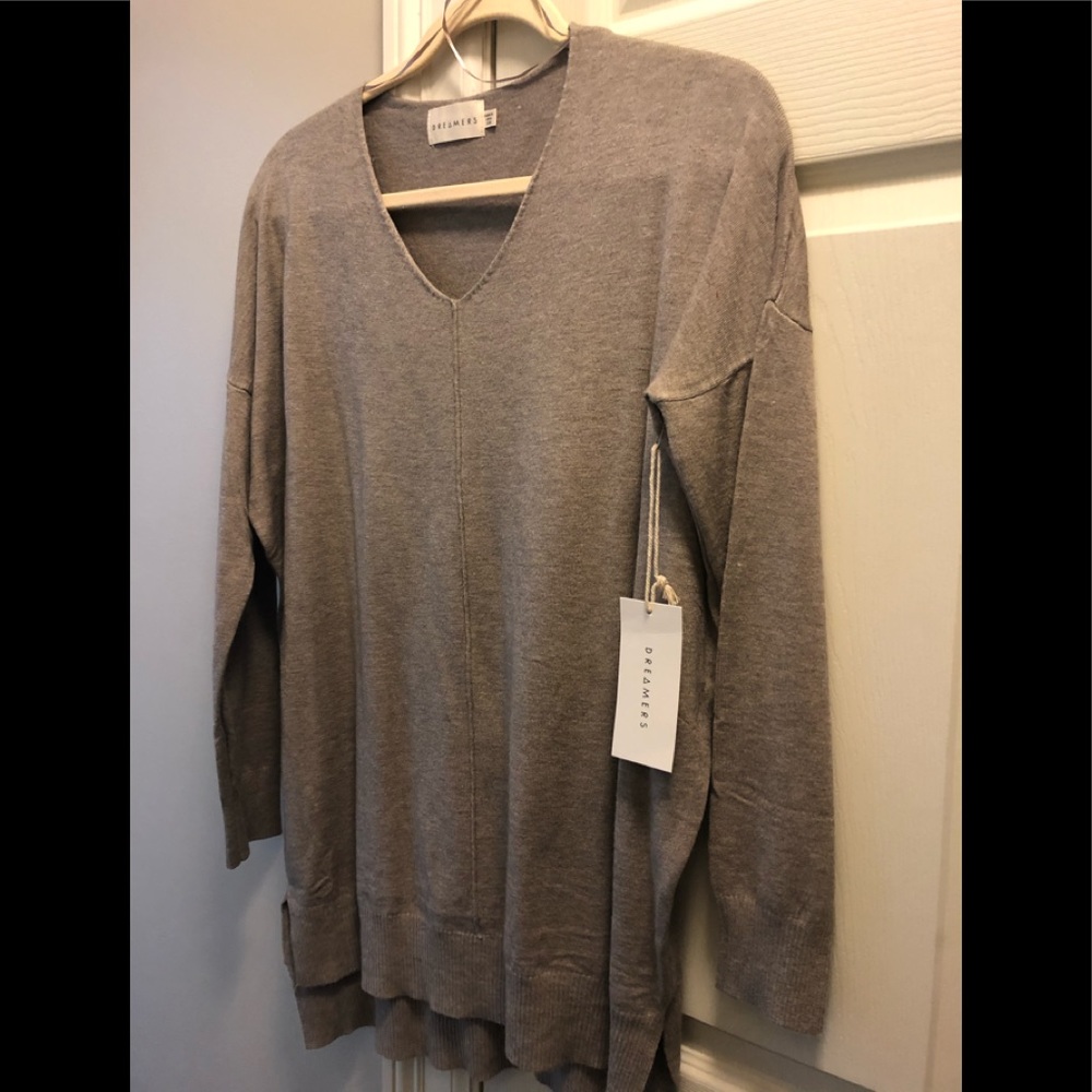 Dreamers sweater